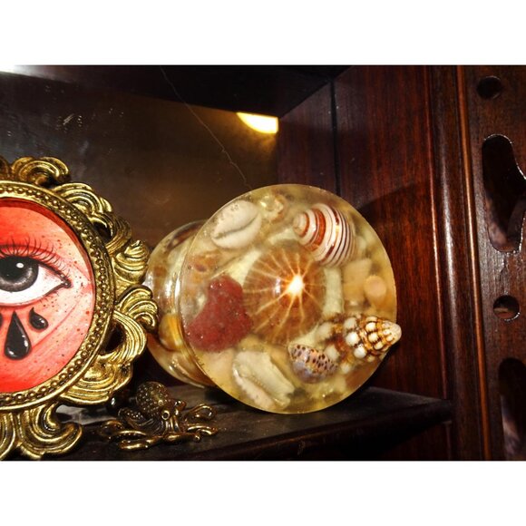 Vintage Handmade Seashell Resin Paperweight ocean theme beach office tikiroom - Picture 6 of 13